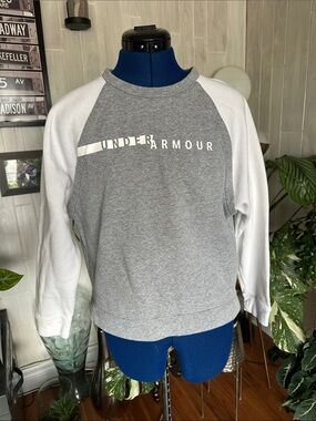 Under Armour Gray & White Raglan Sweatshirt